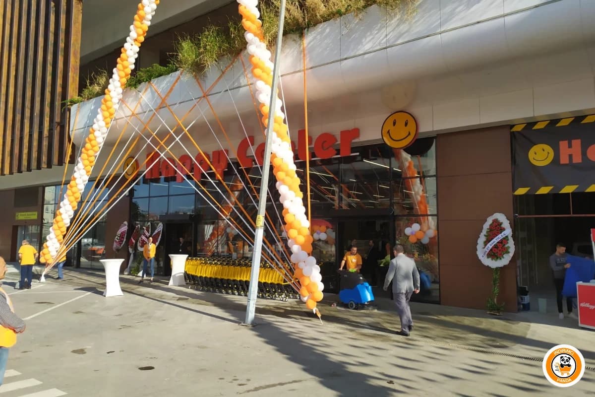 Happy Center Ataşehir My New Work mağazasının giriş cephesi