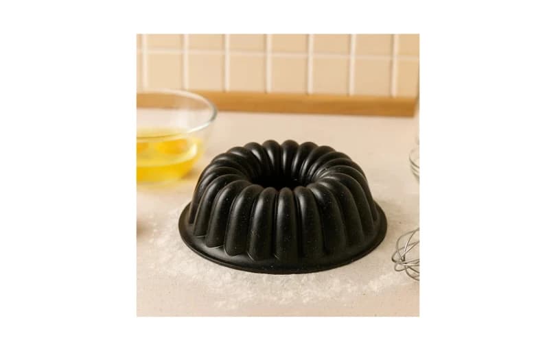 Amboss Alya Döküm Kek Kalıbı Yanmaz Yapışmaz - Siyah 26 Cm 247tl