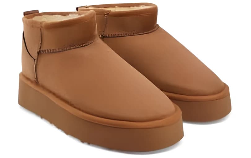 Siena Süet İçi Kürklü Kalın Taban Bilekte Kısa Kadın Bot 599 TL