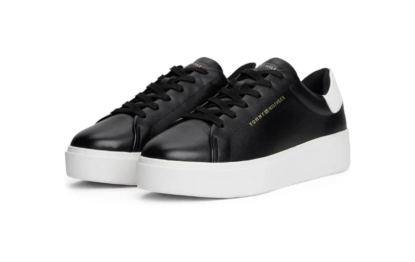 Tommy Hilfiger Chıc Platform Cupsole Patent Spor Ayakkabı 1.889tl (6 Ayın En Düşük Fiyatı)