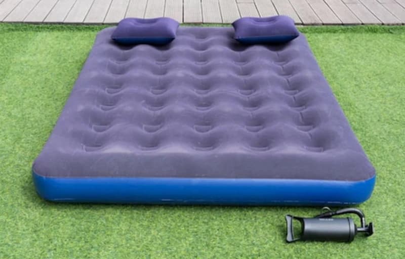 Walke Çift Kişilik Şişme Yatak 890 TL! (2 Yastık + Pompa Dahil)